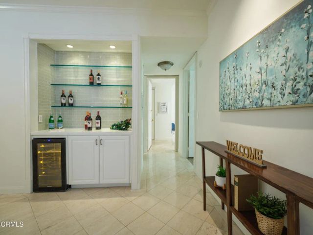 1260 S Beverly Glen Boulevard 104, Los Angeles, CA 90024