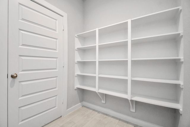 5718 Sandhill Oak Trail, Houston, TX 77066