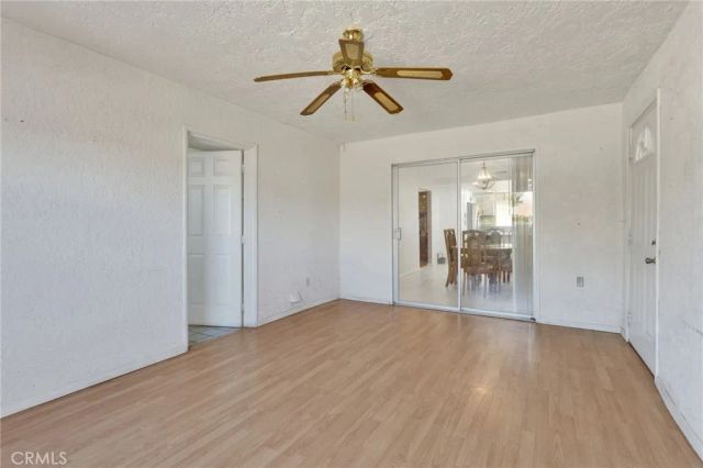 14637 Sequoia, Hesperia, CA 92345
