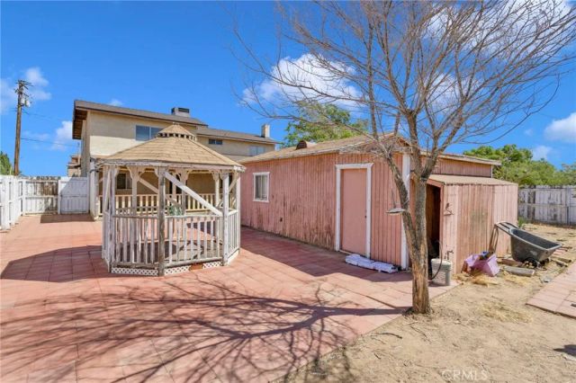 14637 Sequoia, Hesperia, CA 92345