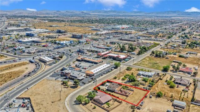 14637 Sequoia, Hesperia, CA 92345