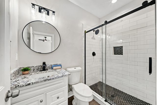 8944 E 3rd Place E, Tulsa, OK 74112