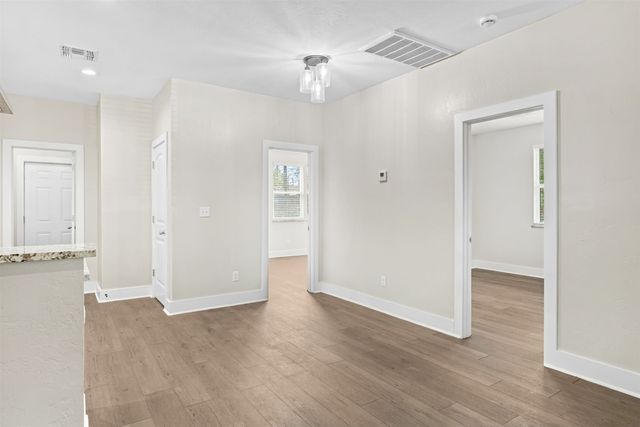 8944 E 3rd Place E, Tulsa, OK 74112