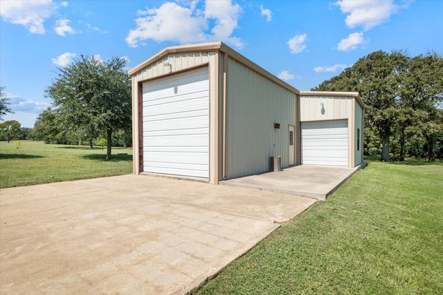 111 Daves Landing, East Tawakoni, TX 75472