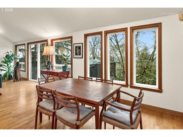 9620 Nw GERMANTOWN Rd, Portland, OR 97231