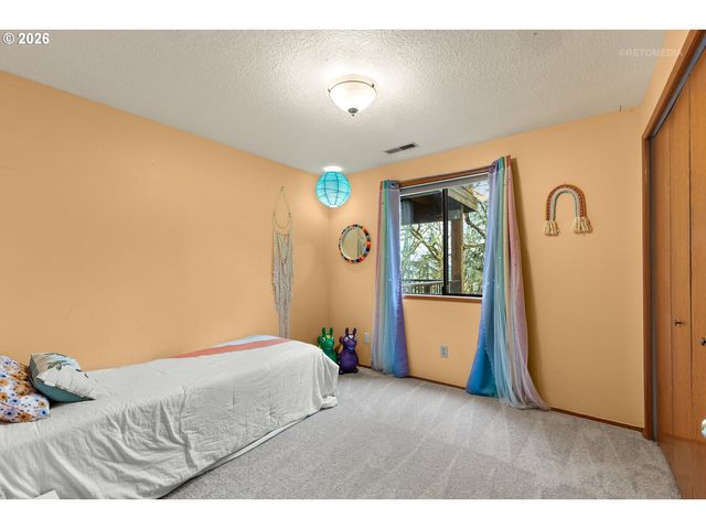 9620 Nw GERMANTOWN Rd, Portland, OR 97231