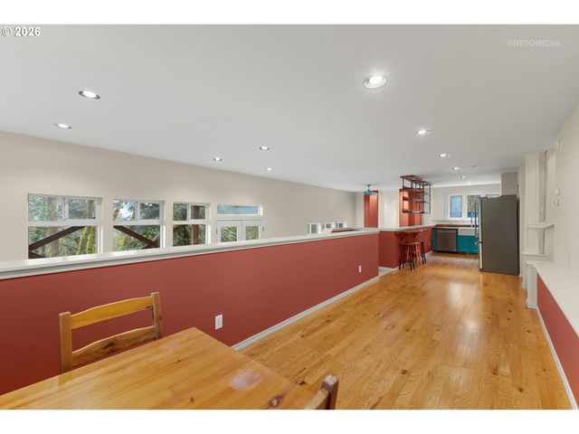 9620 Nw GERMANTOWN Rd, Portland, OR 97231