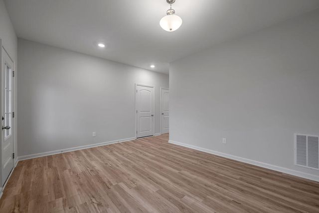 697 Dahlia Drive, Lexington, KY 40511