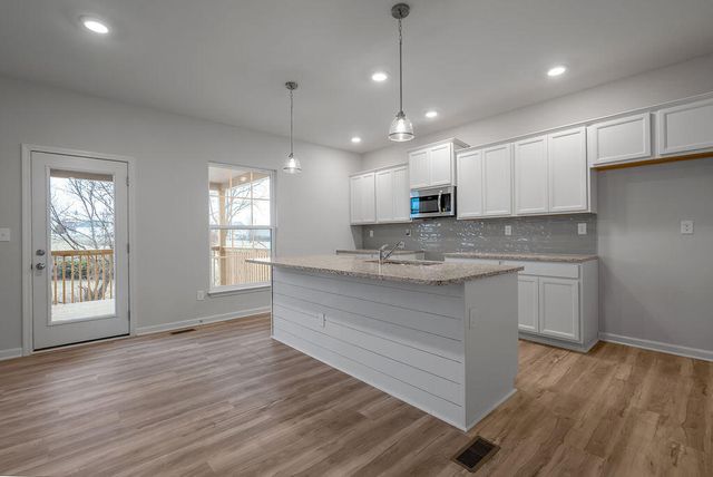 697 Dahlia Drive, Lexington, KY 40511