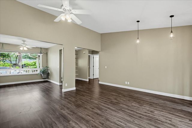 15916 Thiel Way, Grass Valley, CA 95949