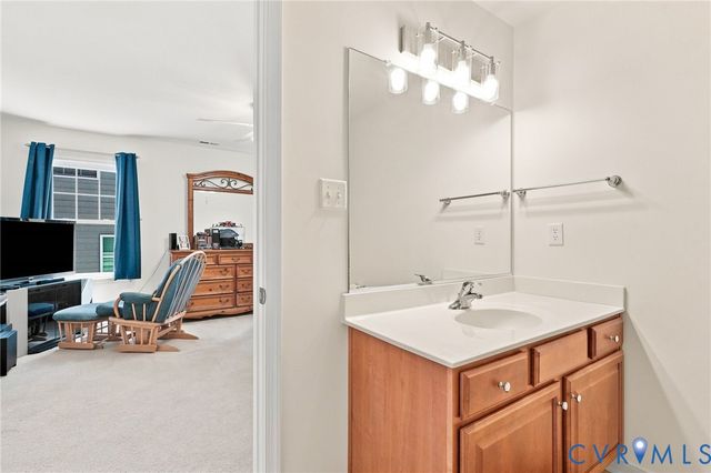 9445 Rutlandshire Dr, Mechanicsville, VA 23116