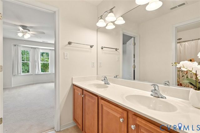 9445 Rutlandshire Dr, Mechanicsville, VA 23116