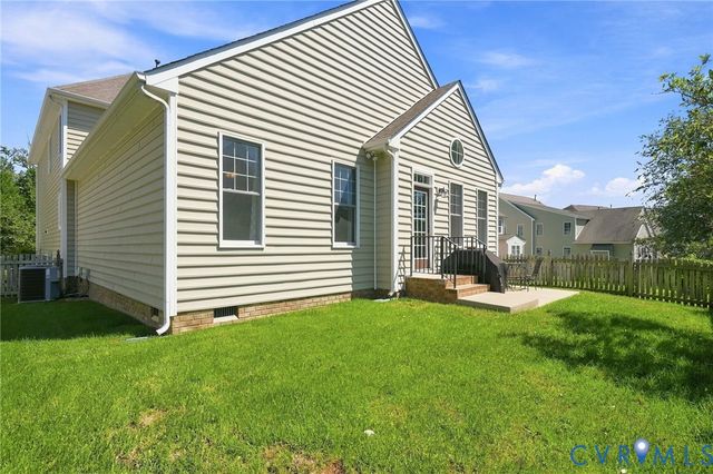 9445 Rutlandshire Dr, Mechanicsville, VA 23116