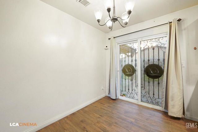 605 Corregidora Avenue, Bakersfield, CA 93307