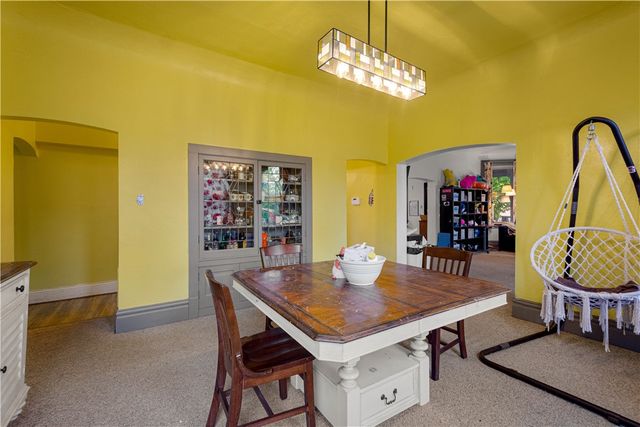 528 Beechwood Avenue, Carnegie, PA 15106