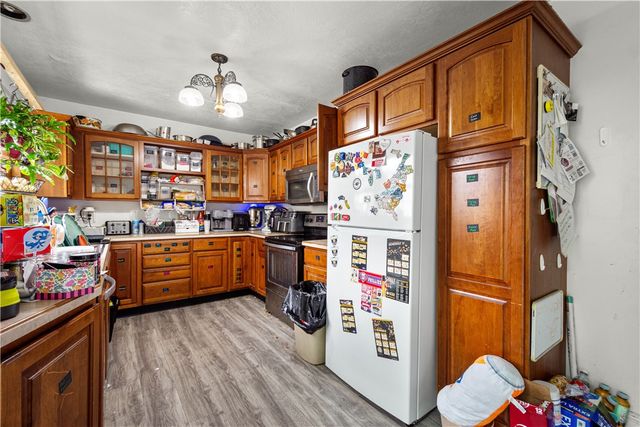 528 Beechwood Avenue, Carnegie, PA 15106