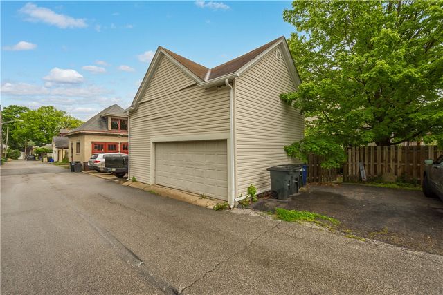 528 Beechwood Avenue, Carnegie, PA 15106