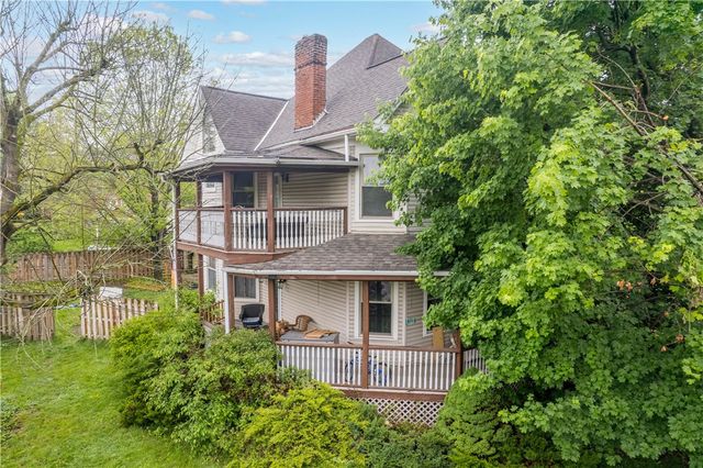528 Beechwood Avenue, Carnegie, PA 15106