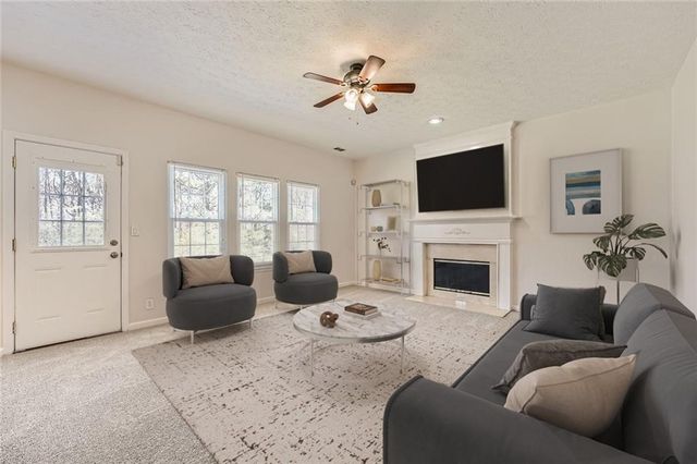 4157 Medlock Wood Dr, Snellville, GA 30039