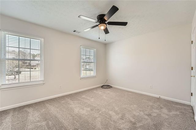 4157 Medlock Wood Dr, Snellville, GA 30039