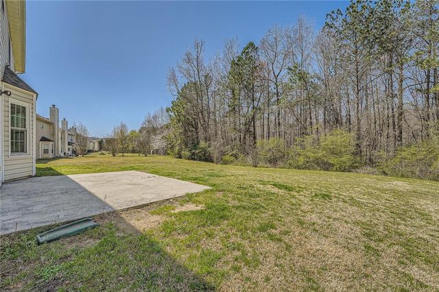 4157 Medlock Wood Dr, Snellville, GA 30039