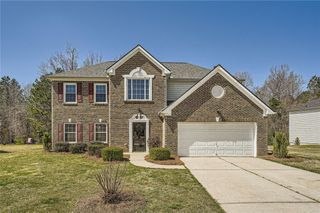 4157 Medlock Wood Dr, Snellville, GA 30039