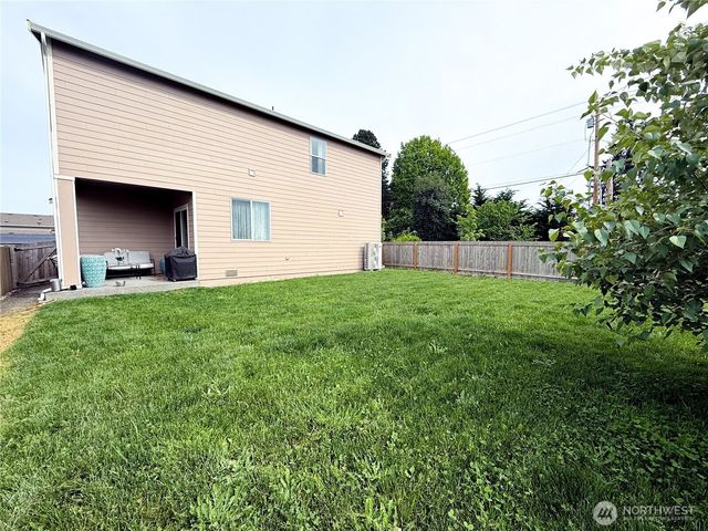 28402 78th Ave NW, Stanwood, WA 98292