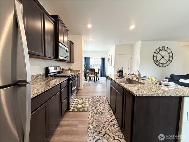 28402 78th Ave NW, Stanwood, WA 98292