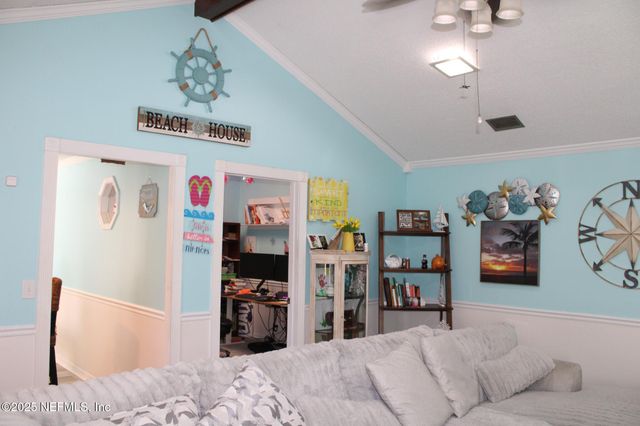 1494 DOLPHIN Street N, Orange Park, FL 32073