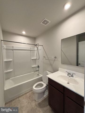 57 SEBAGO PL, Martinsburg, WV 25403