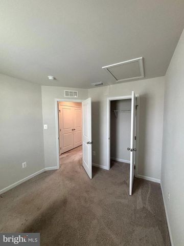 57 SEBAGO PL, Martinsburg, WV 25403