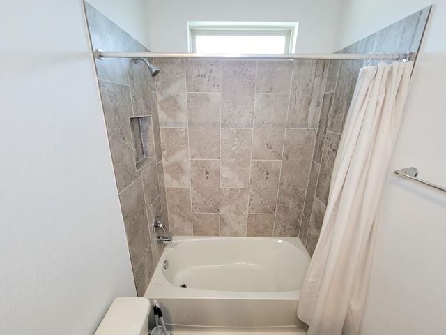 907 Youth Water Road, Montgomery, TX 77316