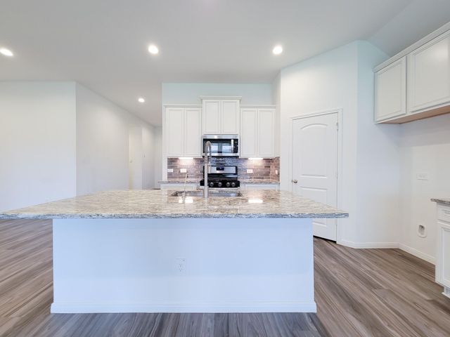 907 Youth Water Road, Montgomery, TX 77316