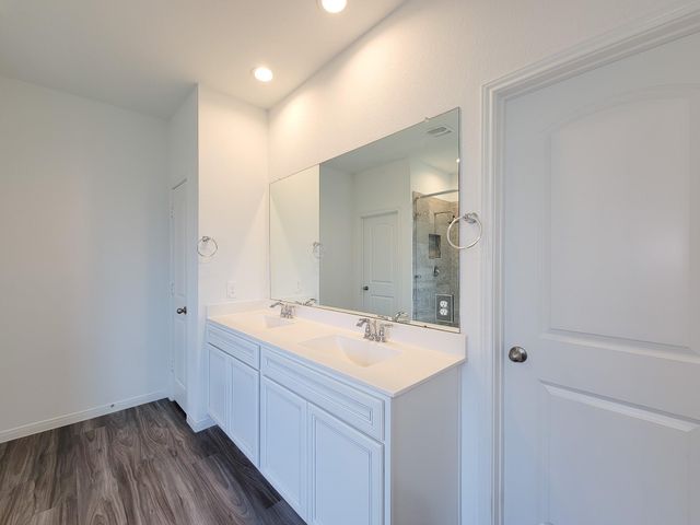 907 Youth Water Road, Montgomery, TX 77316