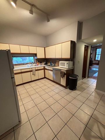 2682 N Orchard Street 1R, Chicago, IL 60614