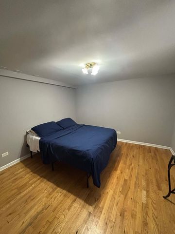 2682 N Orchard Street 1R, Chicago, IL 60614