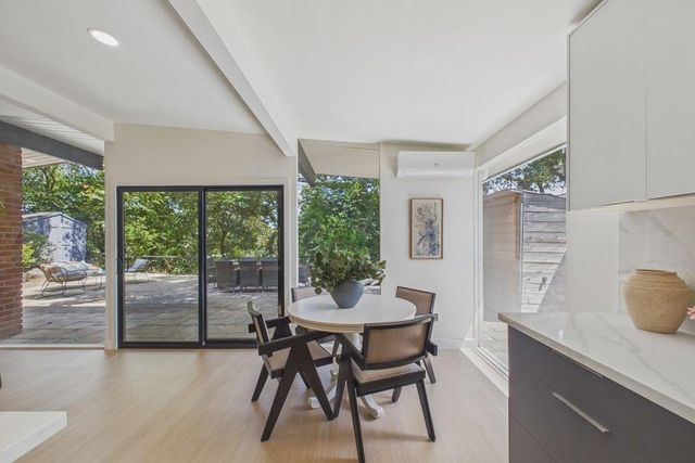 5667 Greenridge Road, Castro Valley, CA 94552