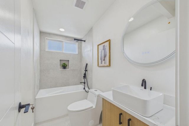 5667 Greenridge Road, Castro Valley, CA 94552
