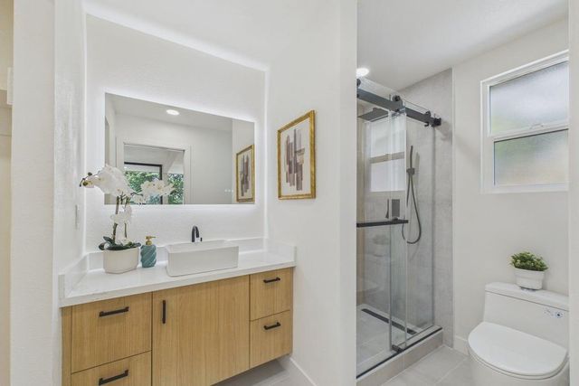 5667 Greenridge Road, Castro Valley, CA 94552