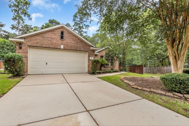 43 Hermit Thrush Place, The Woodlands, TX 77382
