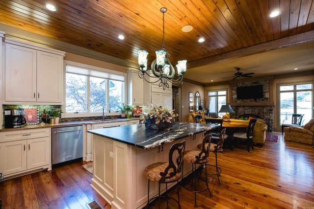 28 Trotter Lane, Little Rock, AR 72223