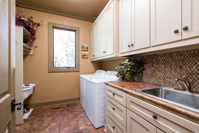 28 Trotter Lane, Little Rock, AR 72223