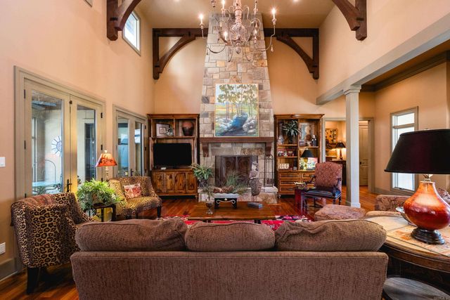 28 Trotter Lane, Little Rock, AR 72223