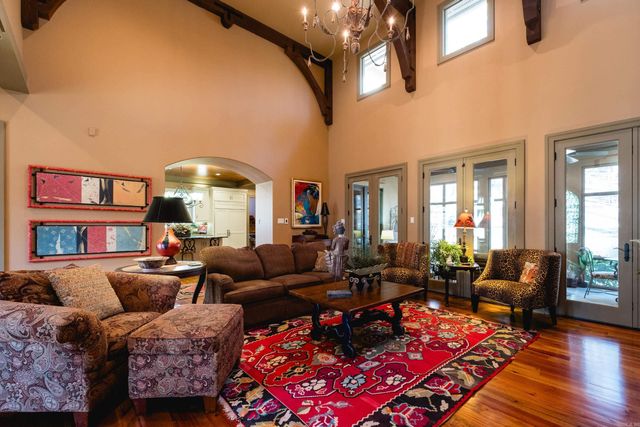 28 Trotter Lane, Little Rock, AR 72223