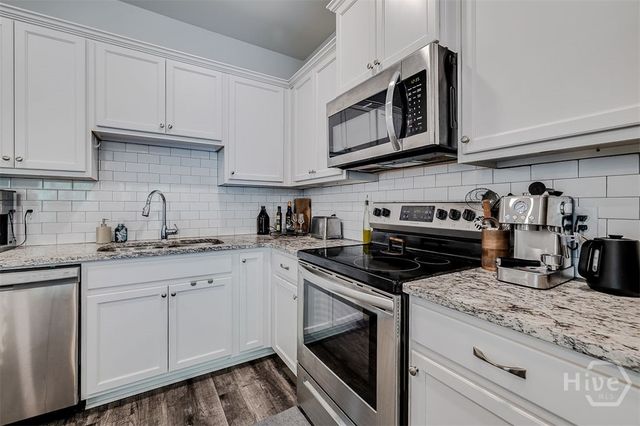 41 Leaf Court, Richmond Hill, GA 31321