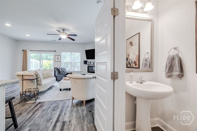 41 Leaf Court, Richmond Hill, GA 31321