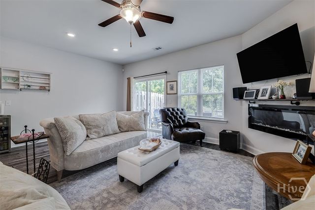 41 Leaf Court, Richmond Hill, GA 31321