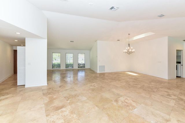 330 NE 26th Street, Boca Raton, FL 33431