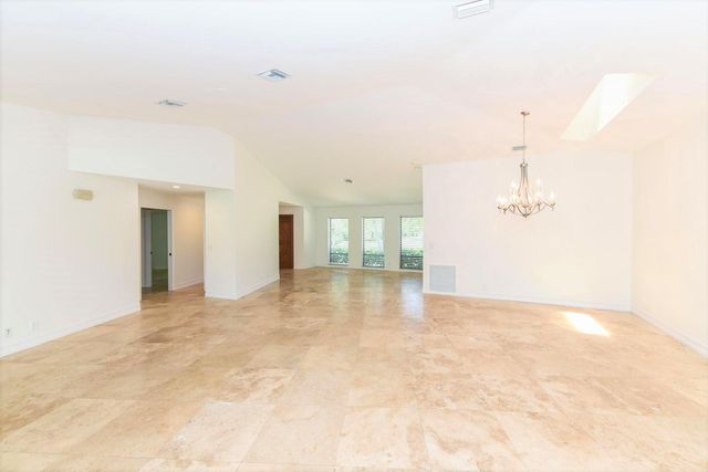 330 NE 26th Street, Boca Raton, FL 33431