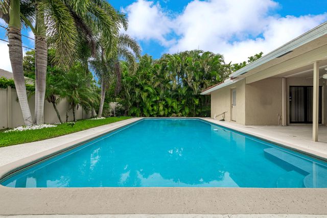 330 NE 26th Street, Boca Raton, FL 33431